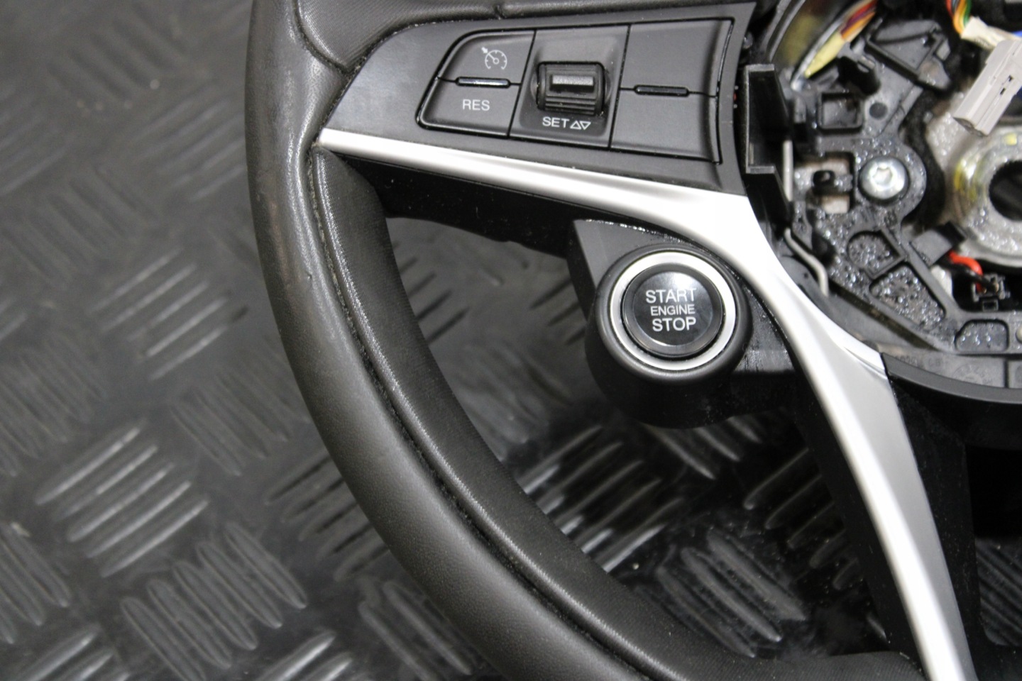 lenkrad MULTIFUNKCYJNA ALFA ROMEO GIULIA VELOCE