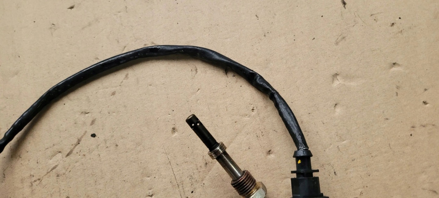 A6 C7 4G LIFT Sensor TEMPERATURY Gase 2.0 TDI 4G0906088J A4 B8 Q5