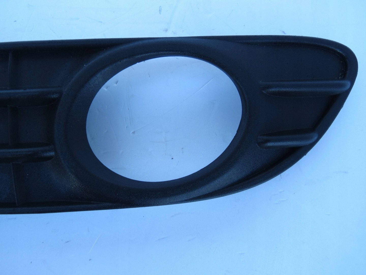 grid fog lights right VOLVO S40 II 30744920