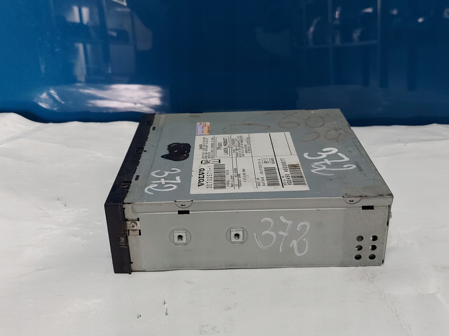 player navigation devices VOLVO V70 II S60 S80 30732571-1