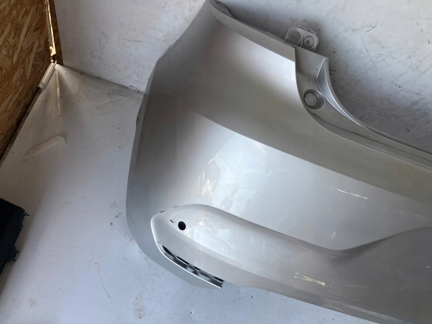 bumper rear part RENAULT CLIO V below PDC TED69