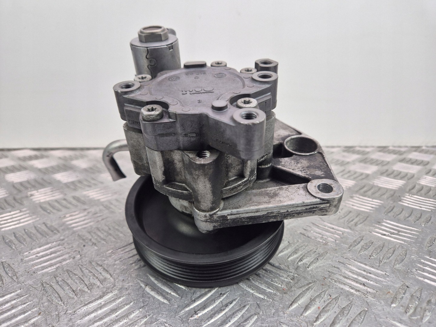 Mercedes E350 W212 pompa servosterzo A0064664501 M272.980