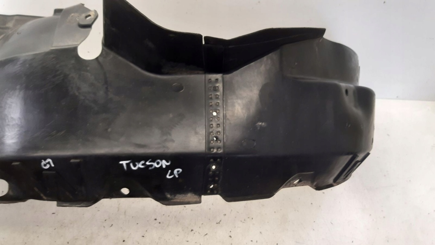 mudguard front front left Hyundai Tucson and 2,0i LIFT