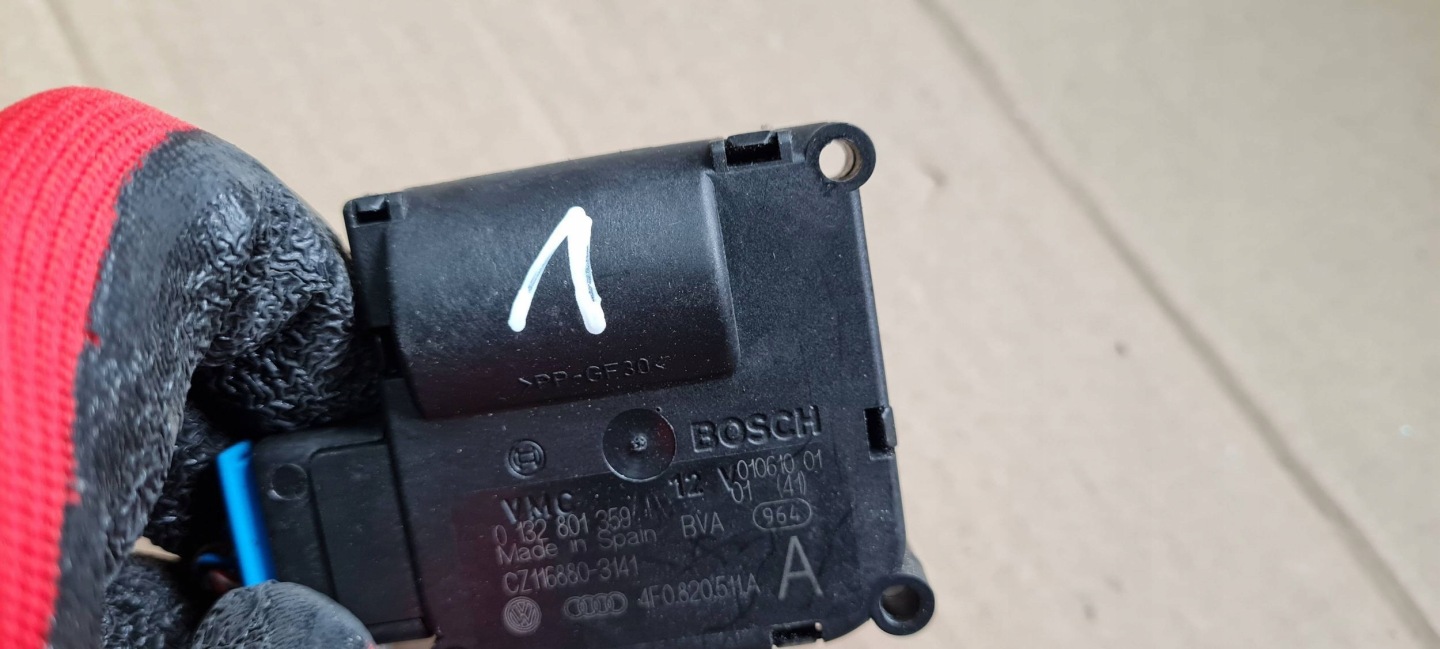 A6 C6 LIFT Micro moteur Bouches buses Bloc de chauffage complet 4F0820511A