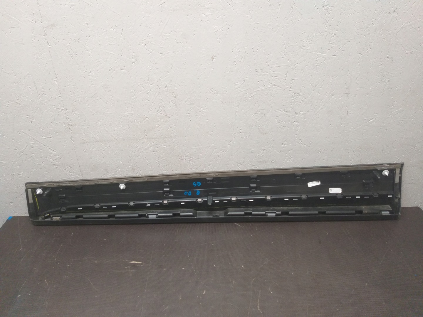 door moulding right front AUDI Q5 80A853960
