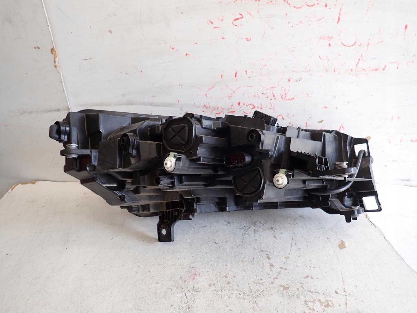 light front front left SKODA ENYAQ 2021- FULL LED 5LB941015A