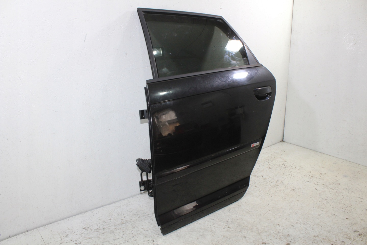 Audi A3 8P Tür links heck hinten