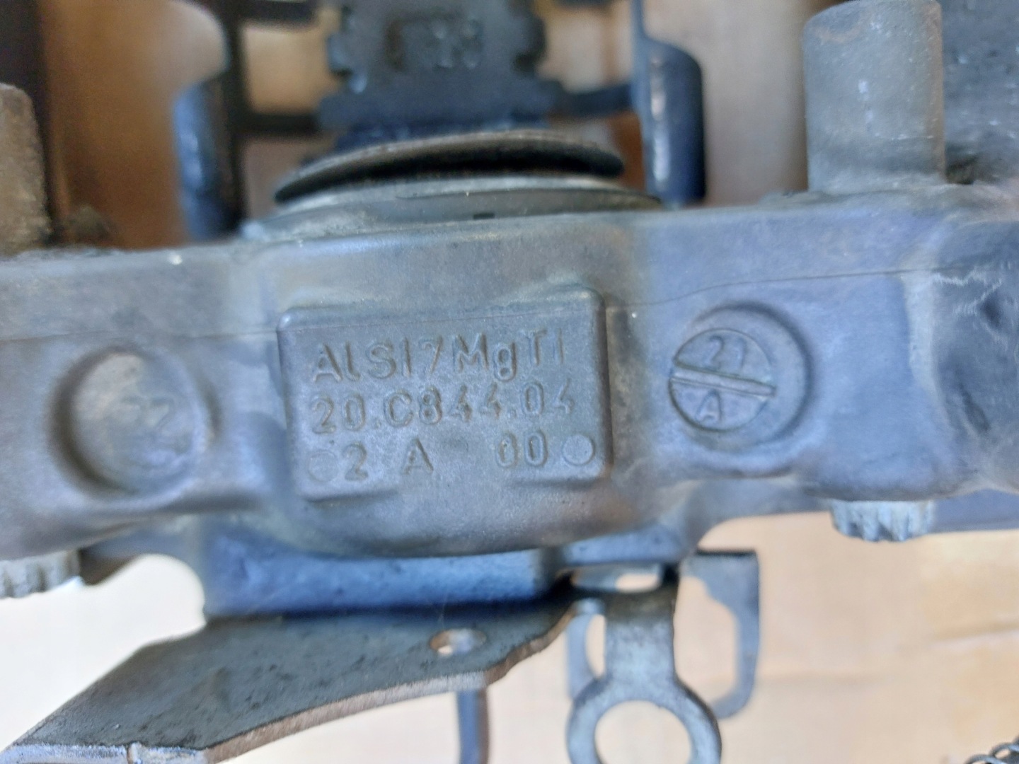 caliper brake right rear part CAYENNE III 22r 9Y0615424