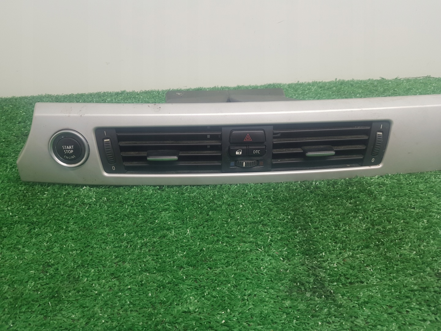 lista DEKOR táblák BMW E91 9201023-02