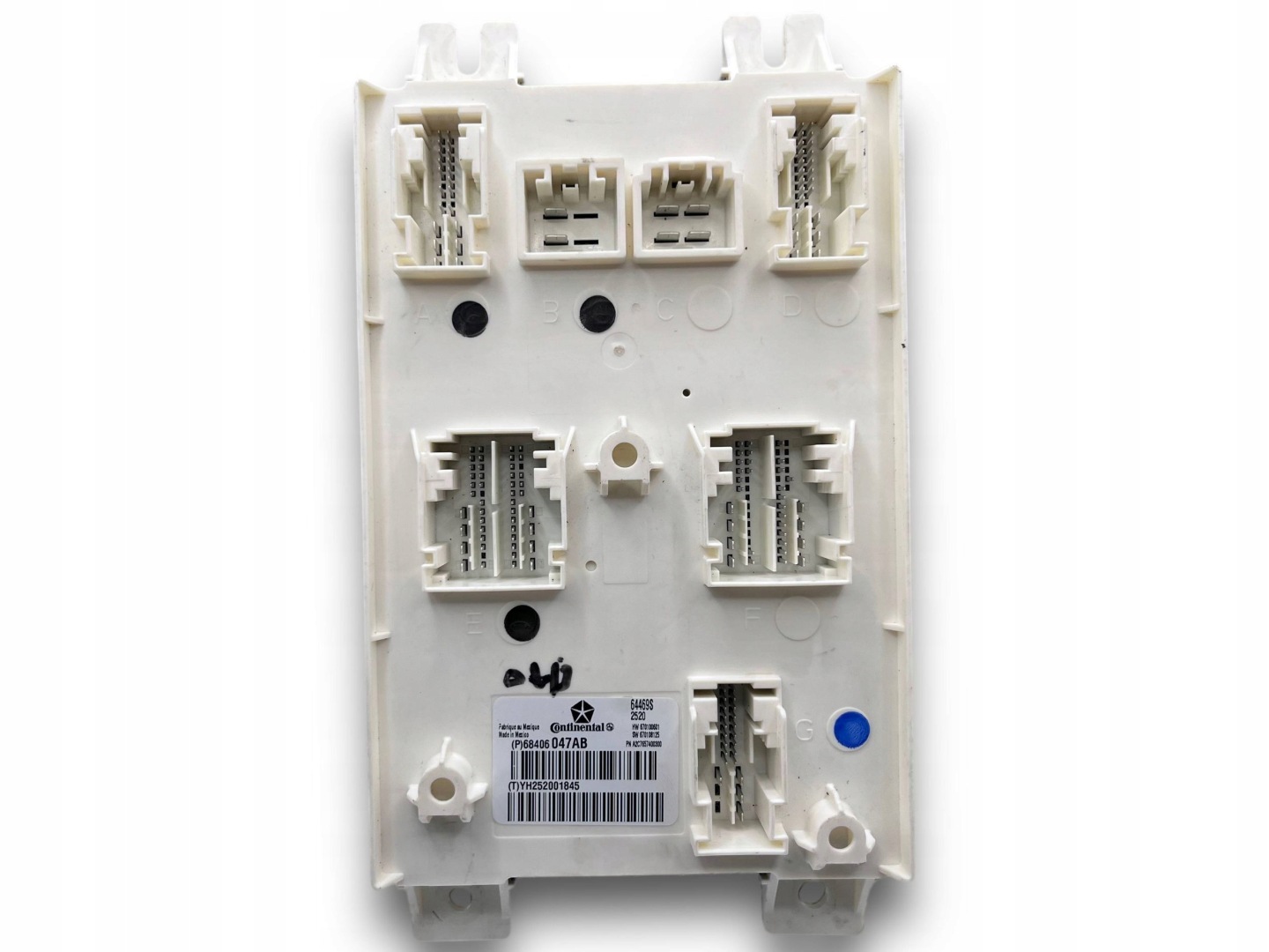 Maserati JEEP compartment control unit P68406047AB