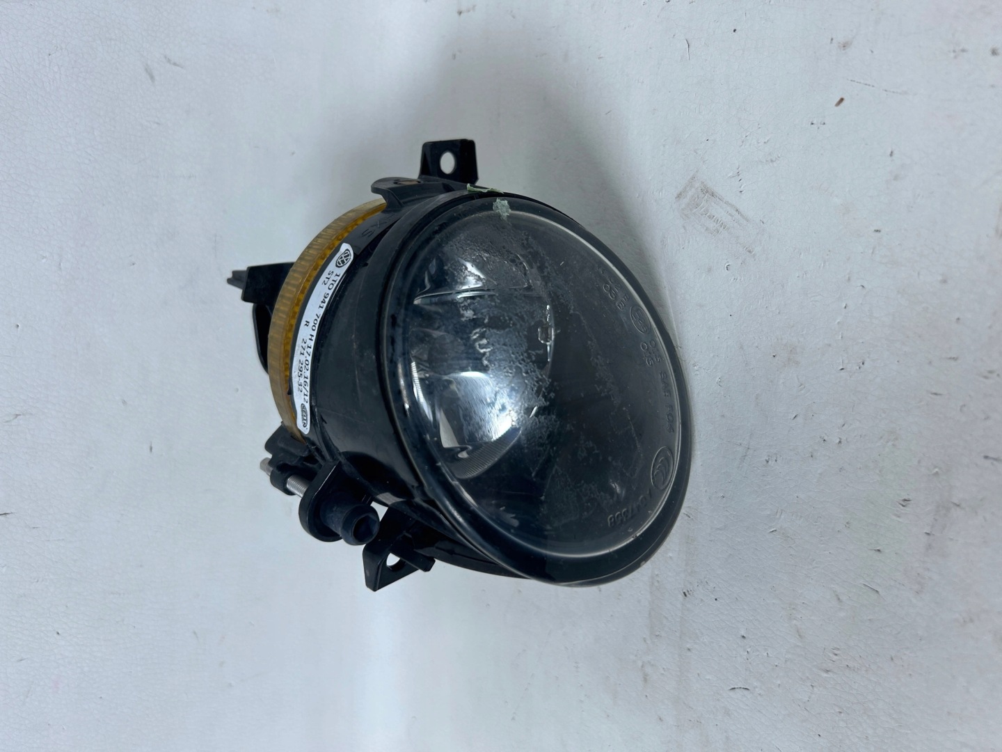 Skoda Citigo fog light front 1T0941700H