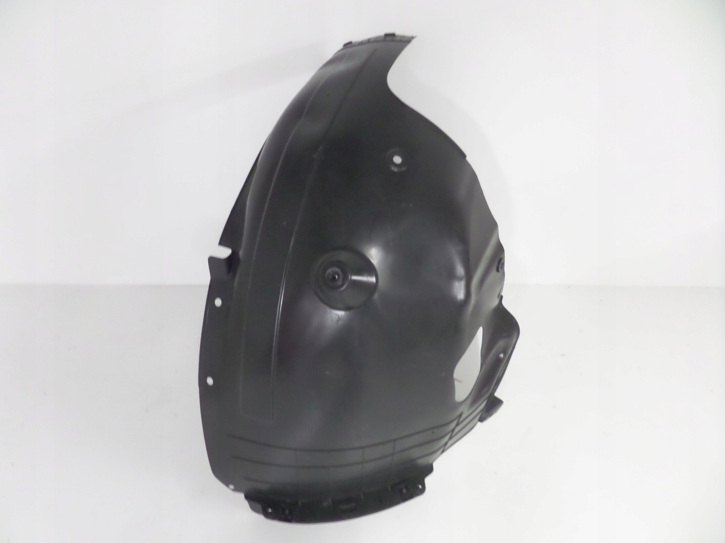 mudguard front right KIA SPORTAGE 5 V 21