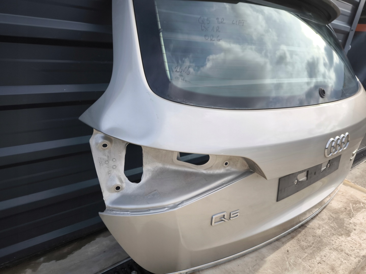 boot doors rear part AUDI Q5 8R LIFT S LINE LX1R 2008-2016 original !!!