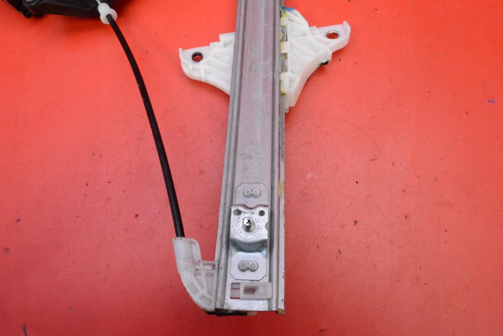 window regulator right front EU 062020-6060 TOYOTA YARIS 4 IV 5D HB 20