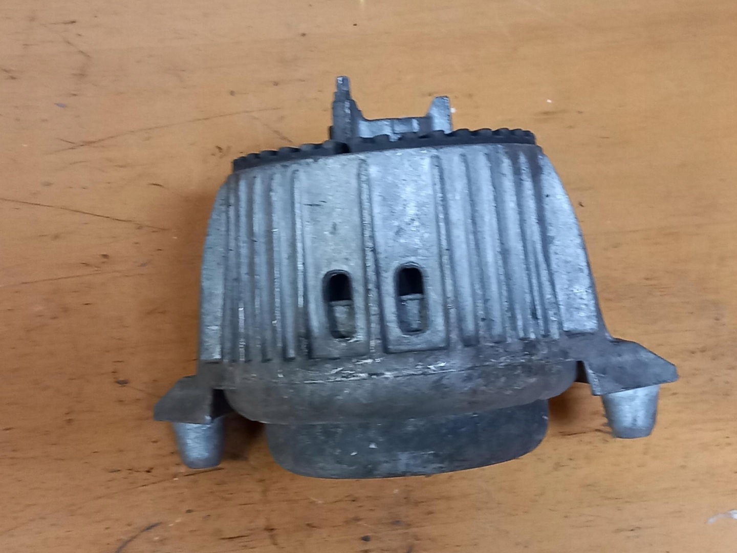 engine mount MERCEDES E-KLASA W212 2.2 CDI A2122406317 09-16
