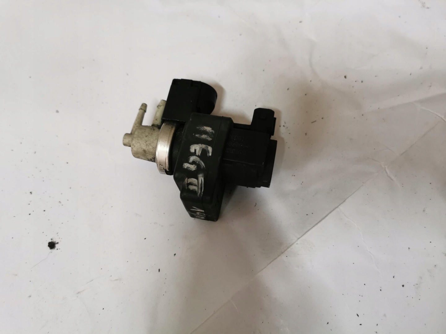 Vanne à vide RENAULT MEGANE II 1.9 DCI 02-08