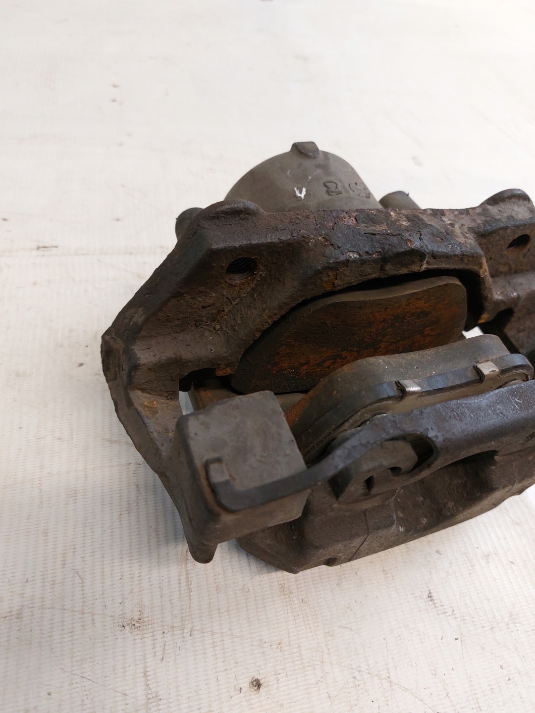 caliper brake right front BMW E39 M57D25 2.5D