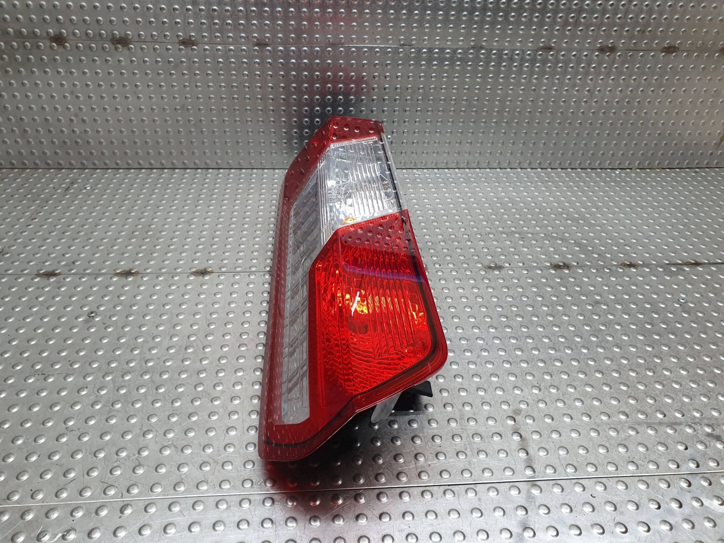 light right rear part BK31-13404-AG FORD TRANSIT MK8 LIFT