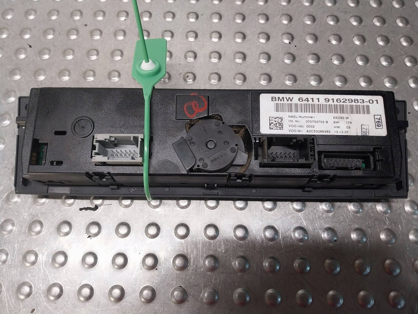 panel ovládania klímy klimatizácii 9162983 BMW E81 E82 E87 E88 E90 E93