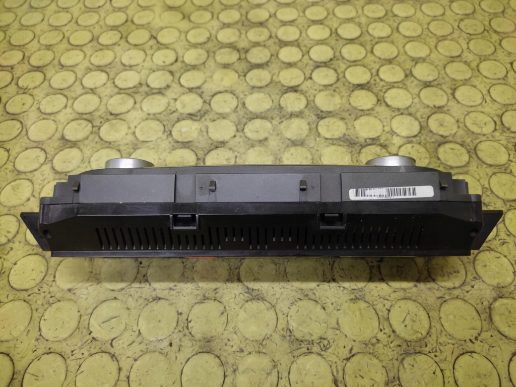 FORD C-MAX PANEL rešetka ventilacije klimatizacije 7M5T18C612AD