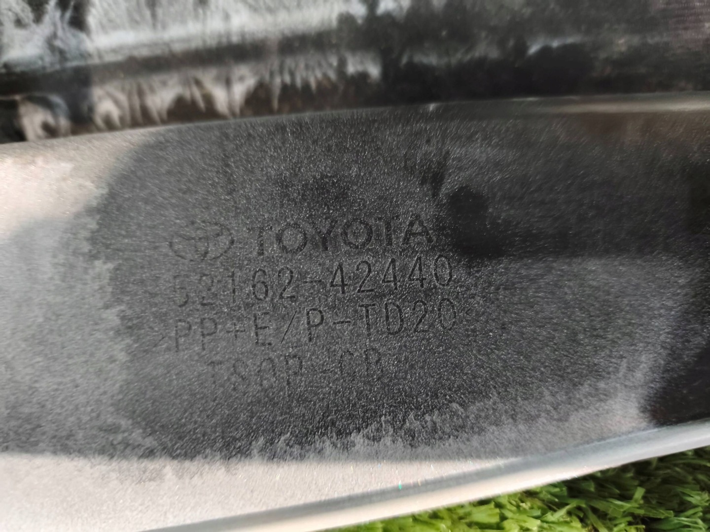 Ecke der Stoßstange links heck TOYOTA RAV4 V NR.34