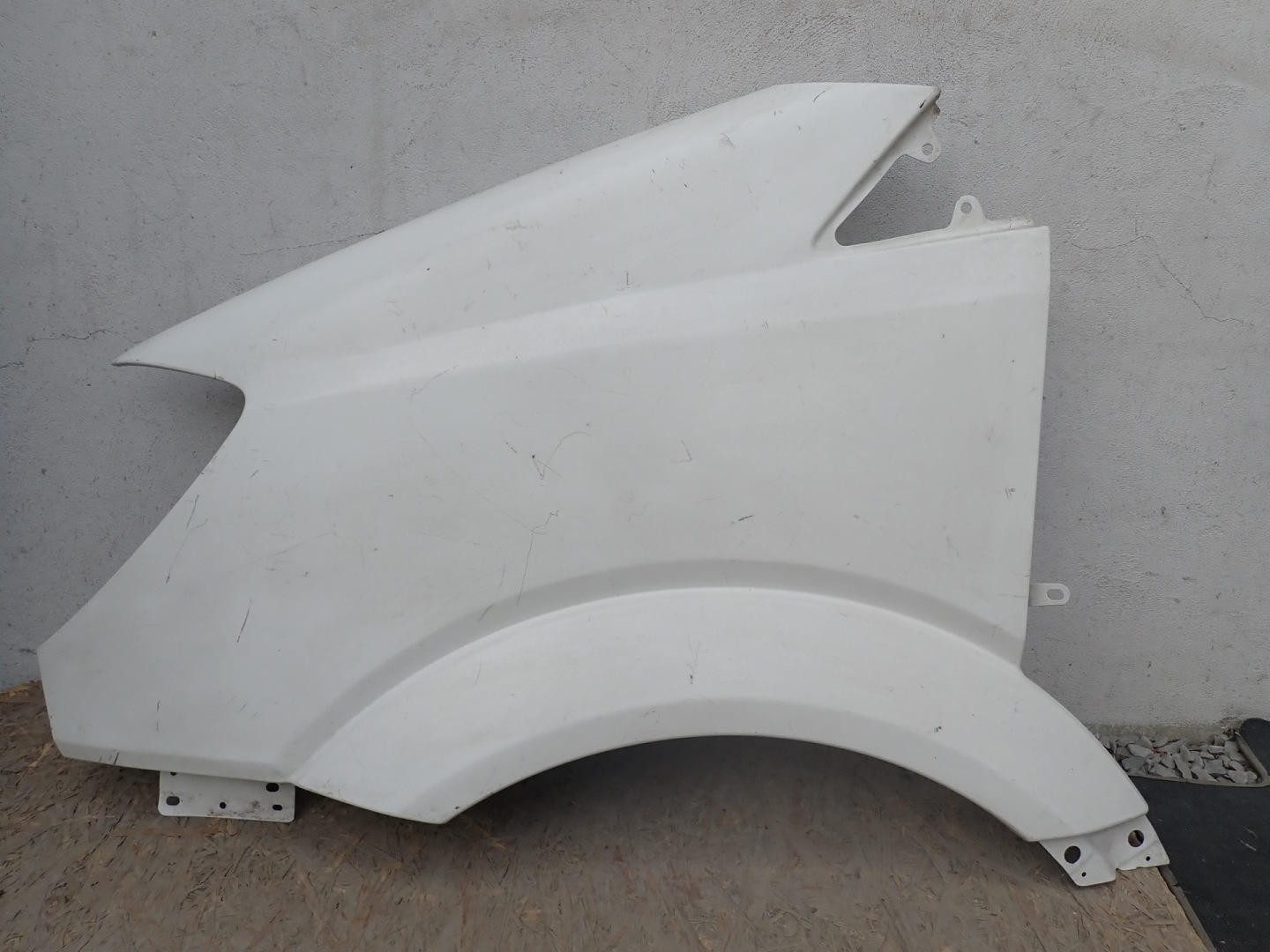 fender left front MERCEDES SPRINTER 906 2006-2013R A9066377719