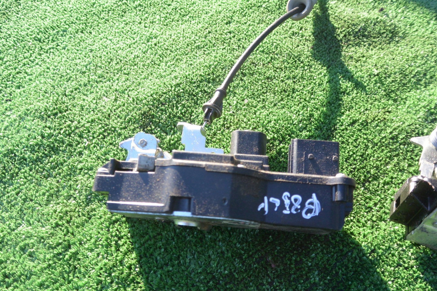 lock door front right left TESLA MODEL S 12-16
