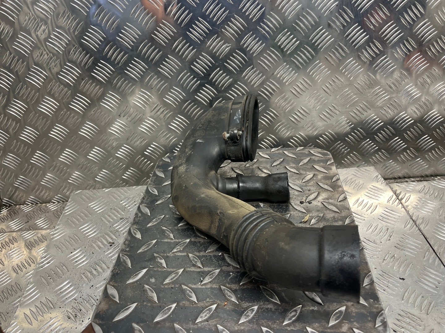 wiring pipe DOLOTOWA air BMW X3 E83 7790552
