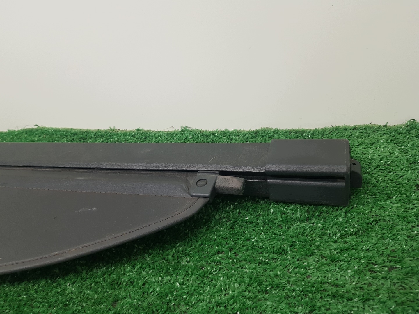 blinds boot MITSUBISHI OUTLANDER 1