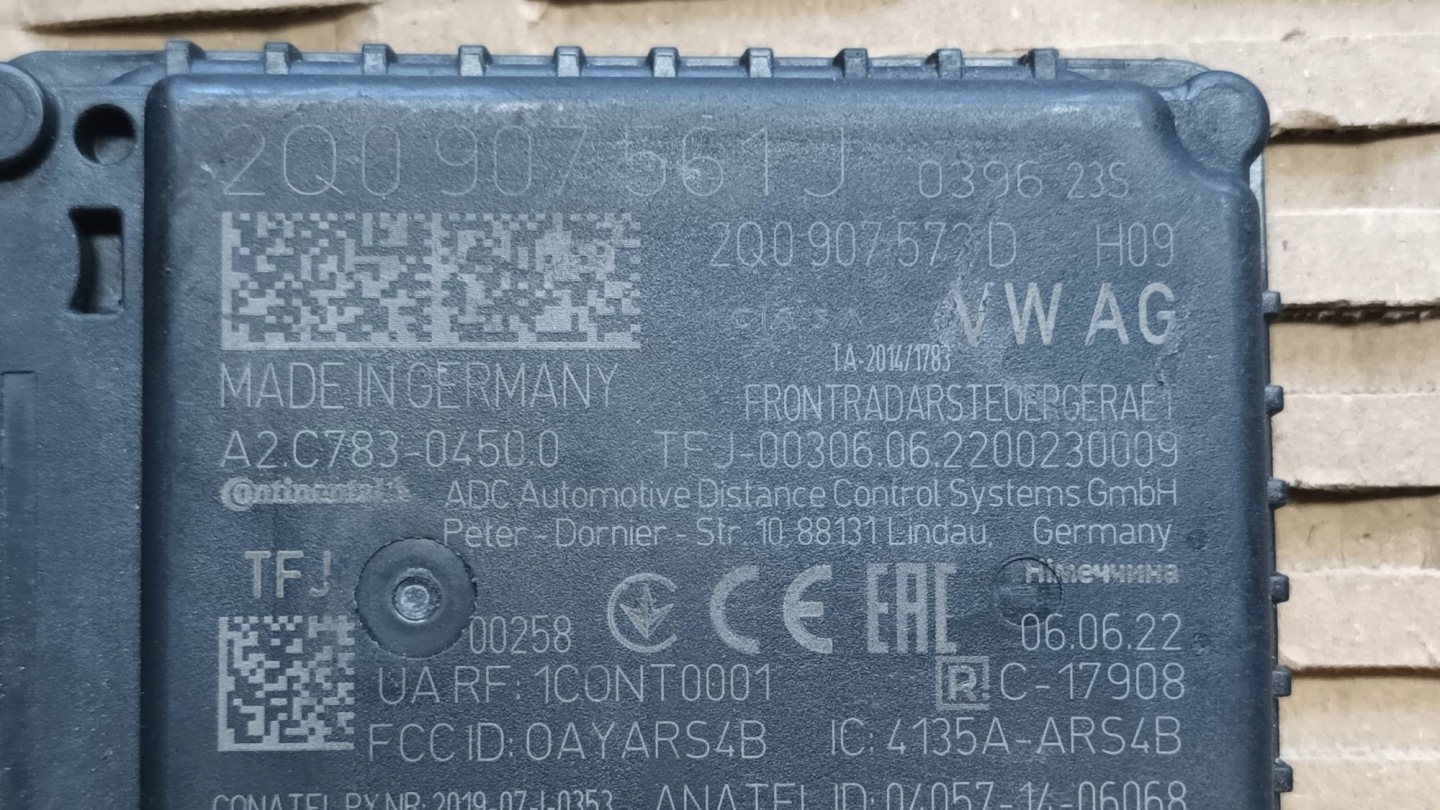 VW Skoda Seat sensor Radar ACC control unit 2Q0907561J
