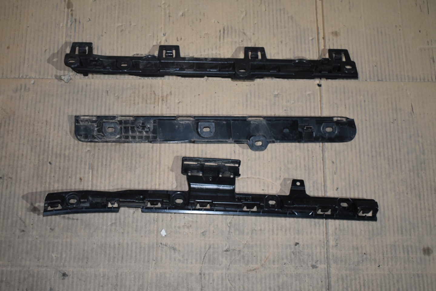 IDEALNE SZYNY MINIGONNE sinistro BMW G22 G23 m-packet 1