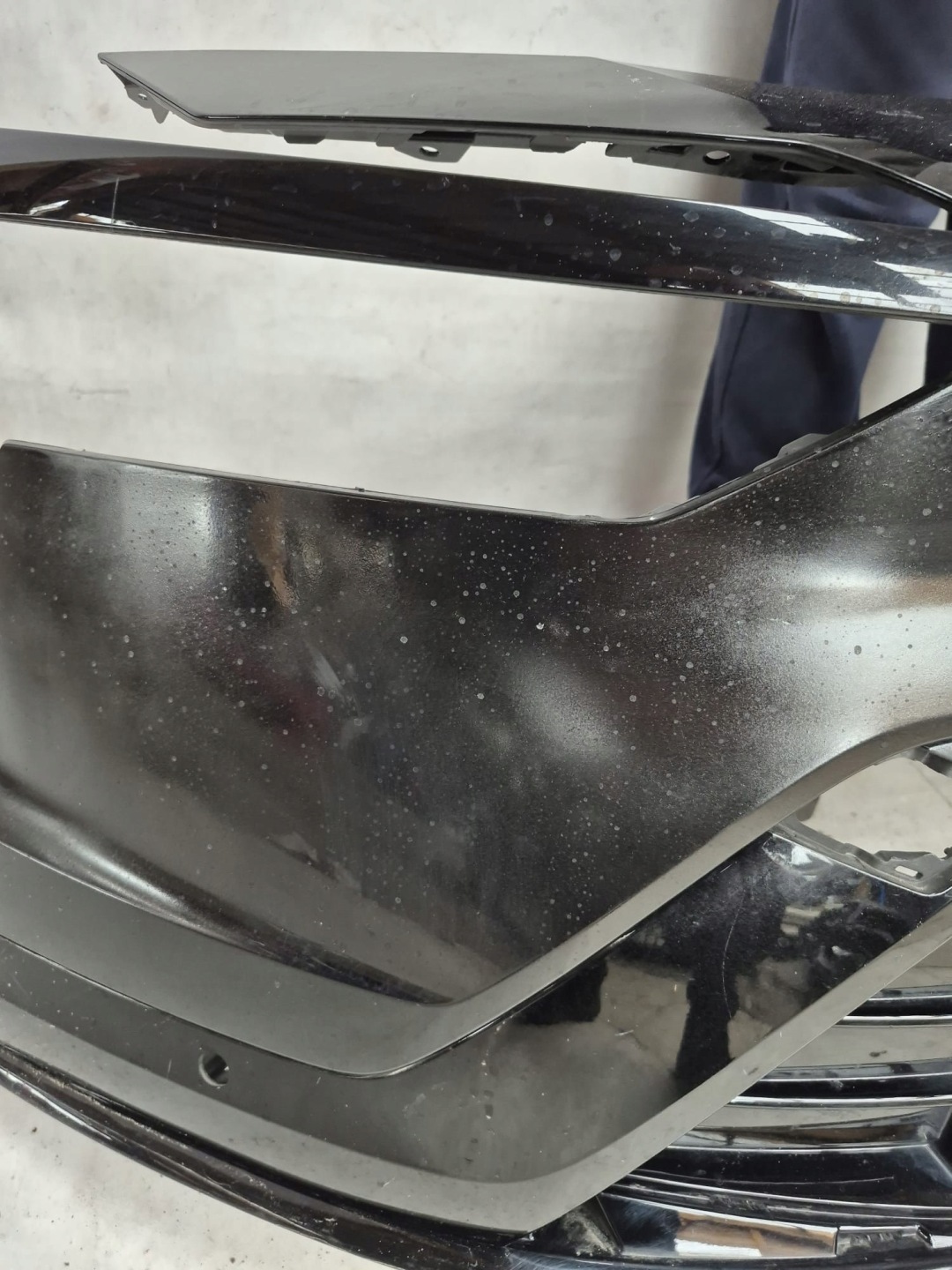 POLESTAR IV 4 23- bumper front front PDC 80008611