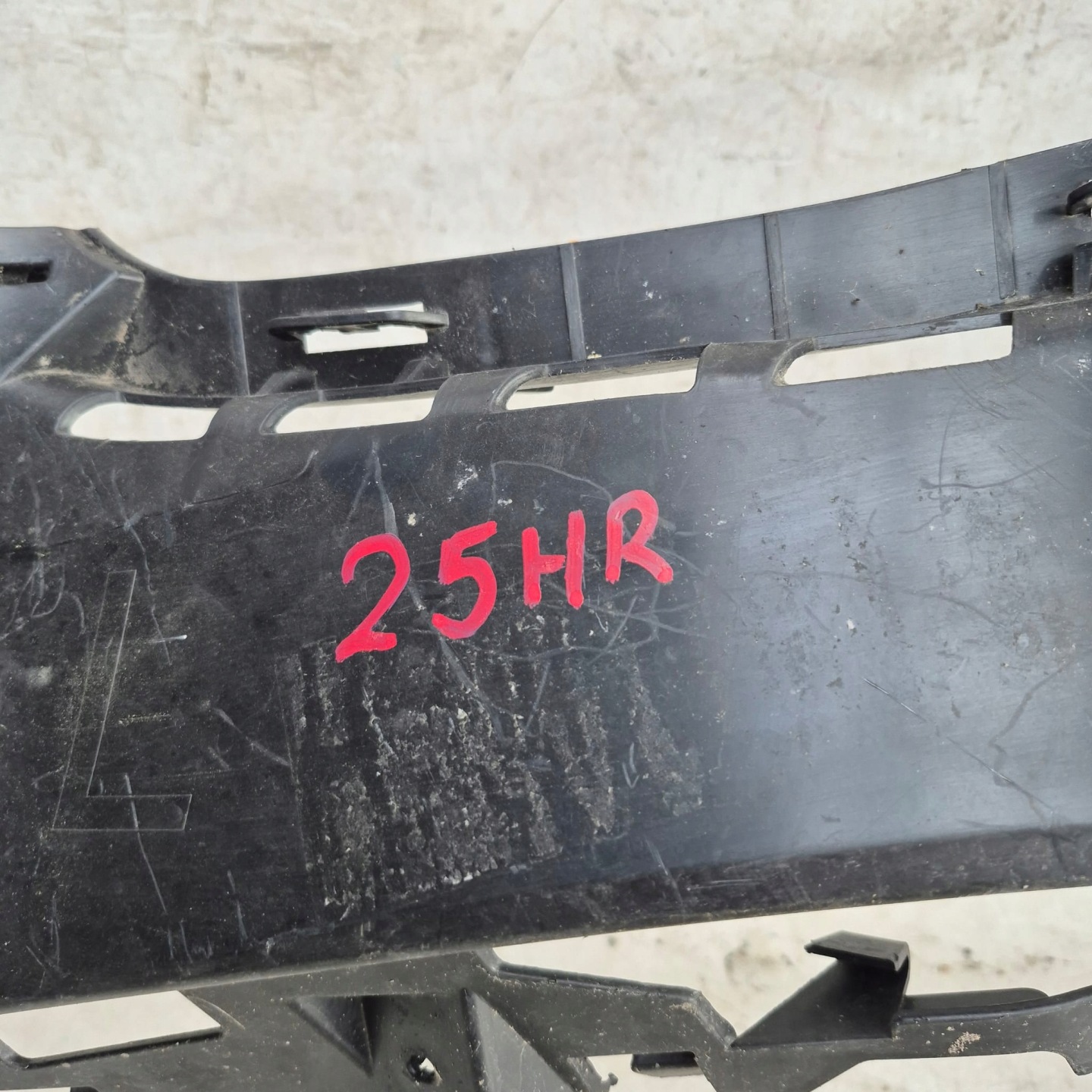 MERCEDES E-KLASA W213 LIFT 20-23 holder support left front front