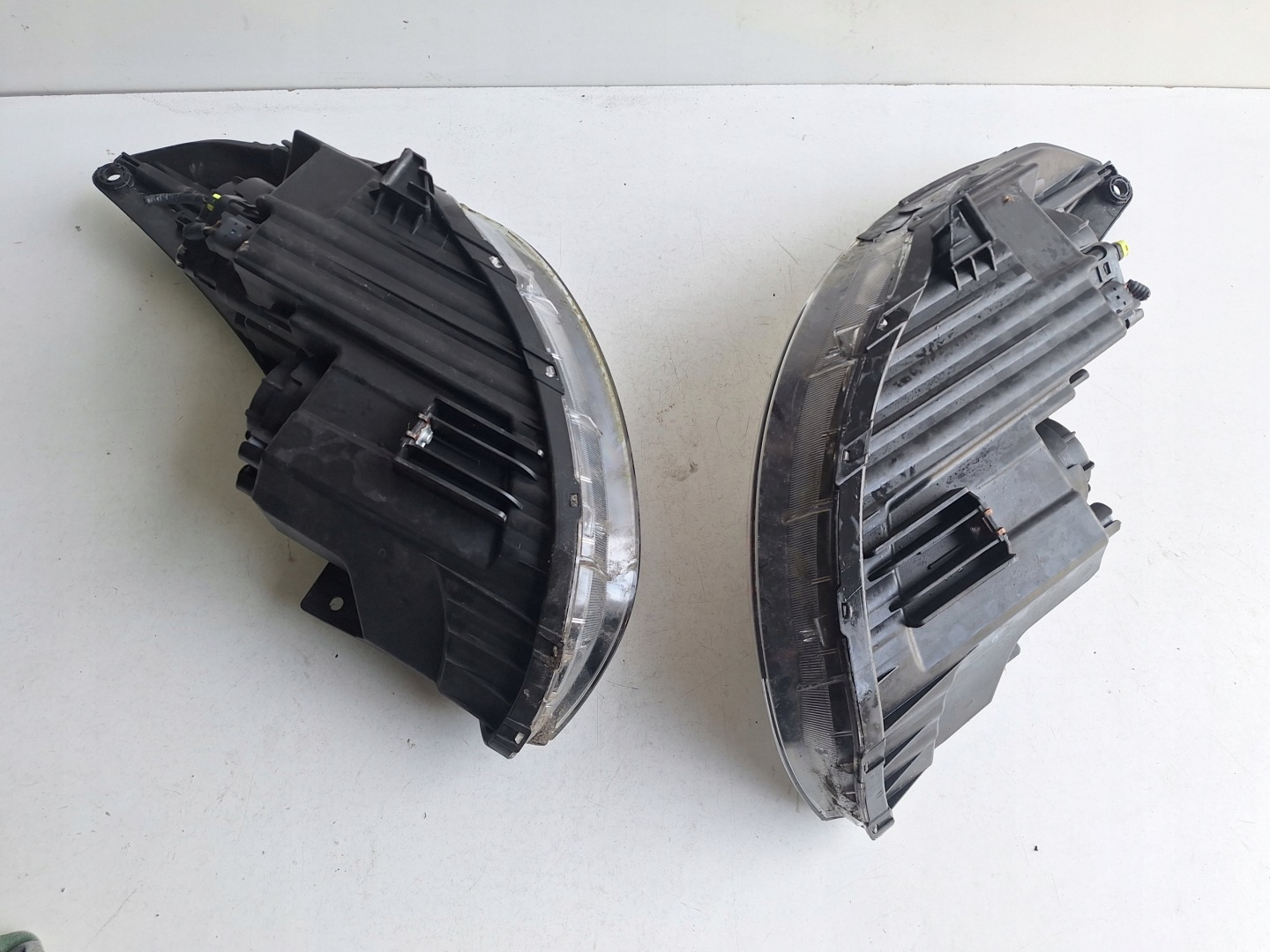 HYUNDAI IX35 09-13 light left UK
