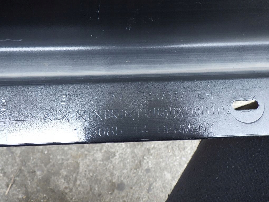 BMW 5 G30 G31 cap threshold moulding left