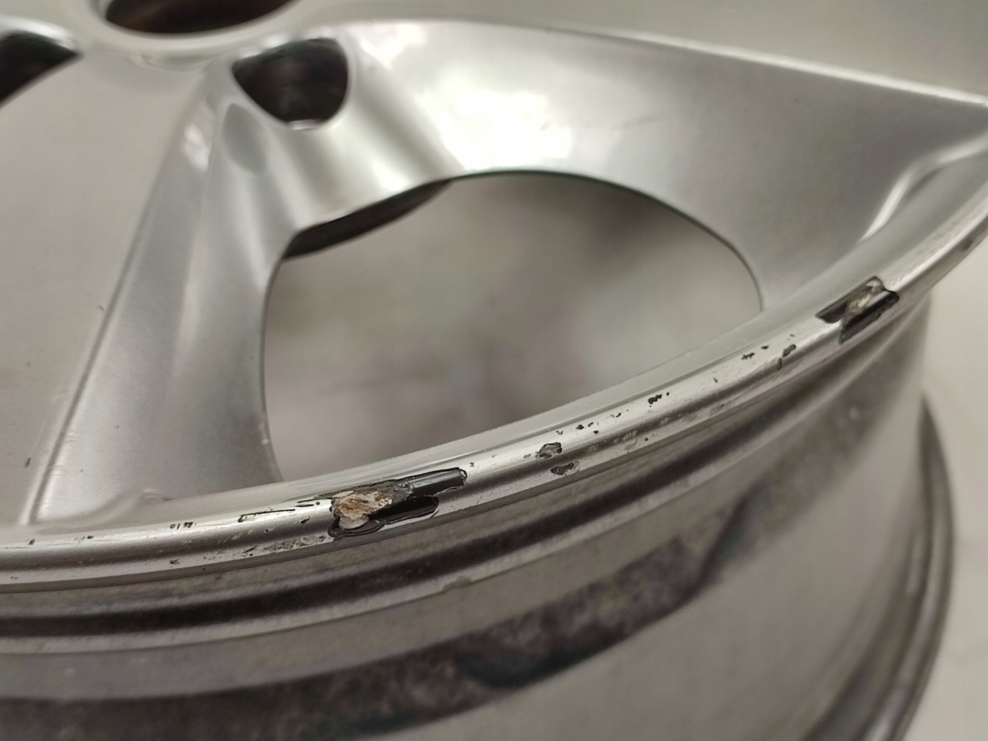 disc aluminium DEZENT TM7 5x120 / ET45 / 7,5J / 17" - 65mm