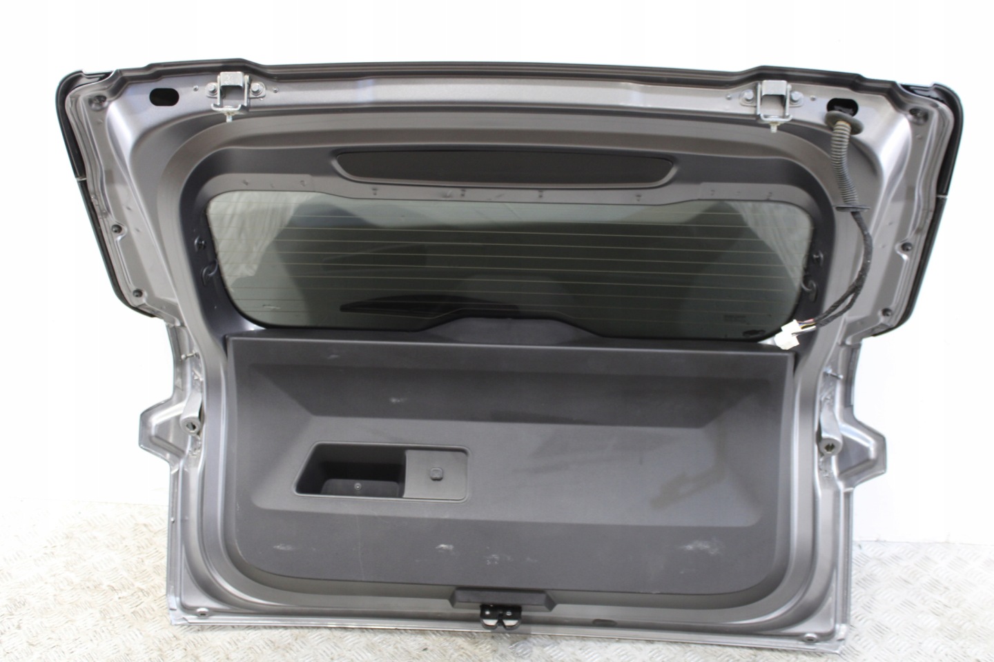 boot door rear boot complete below KAMERE DACIA DUSTER III 3 2024