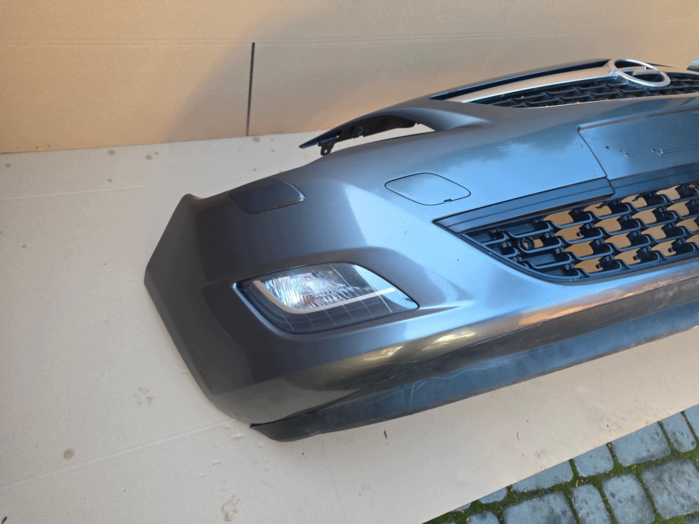Opel Astra J IV 4 frontstoßstange vorne XENON spritzdüse grill