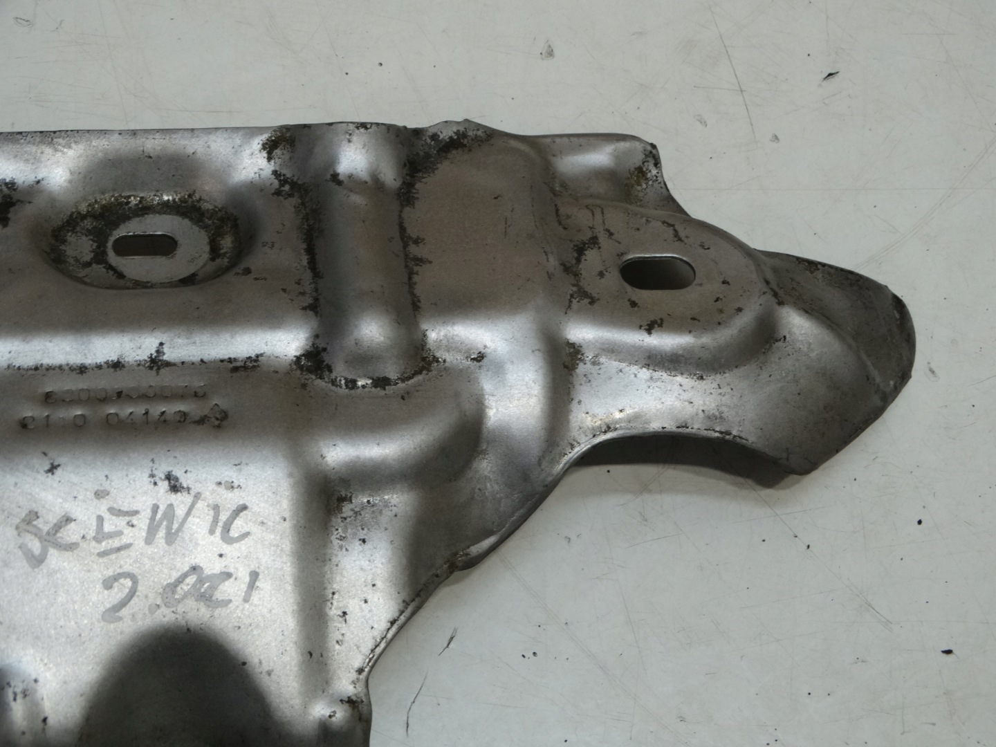 cover TERMICZNA header pipe RENAULT SCENIC III 2.0 DCI 09-13R. 8200906076