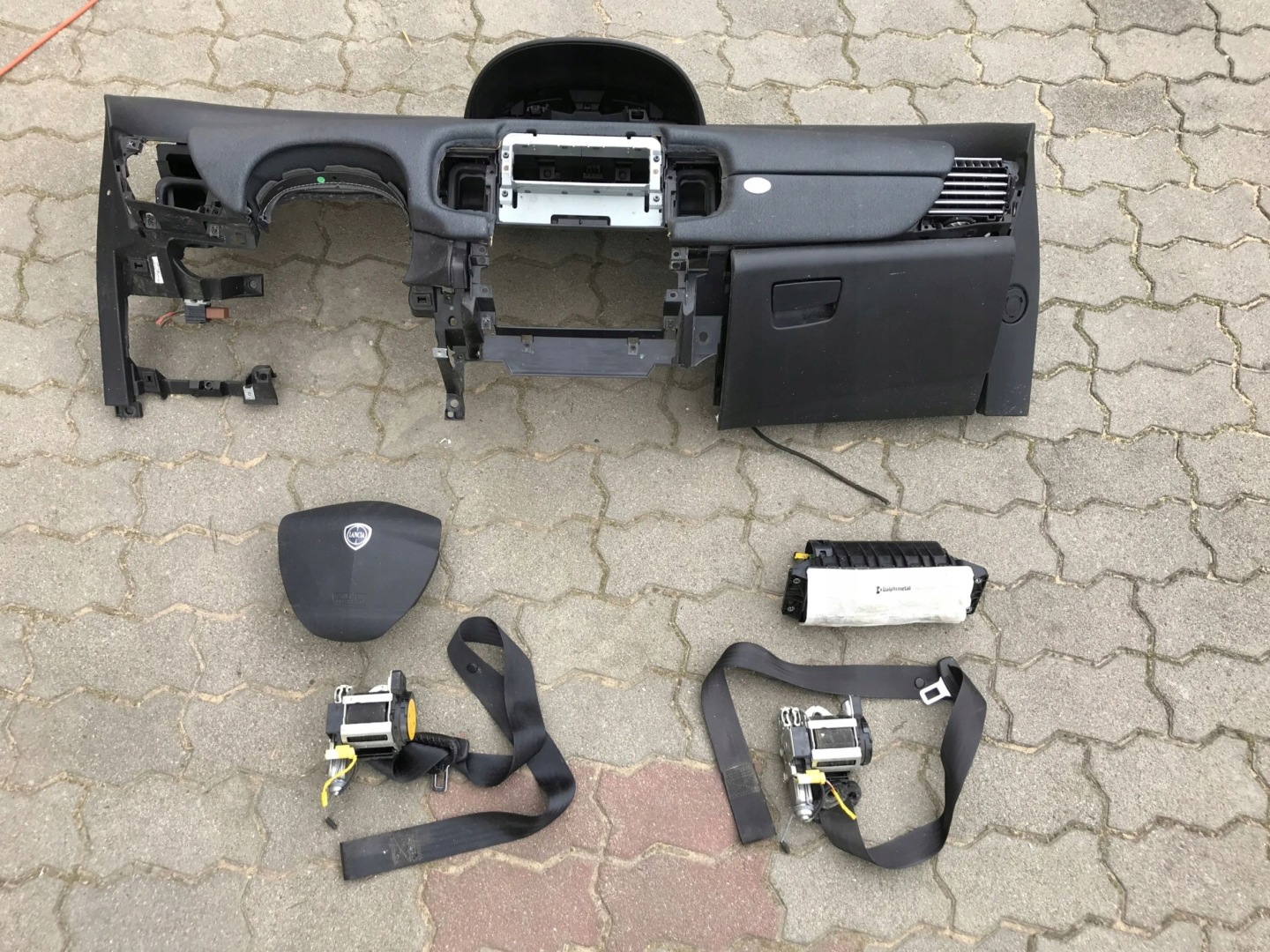 dashboard console airbag tension belts LANCIA YPSILON II 07r