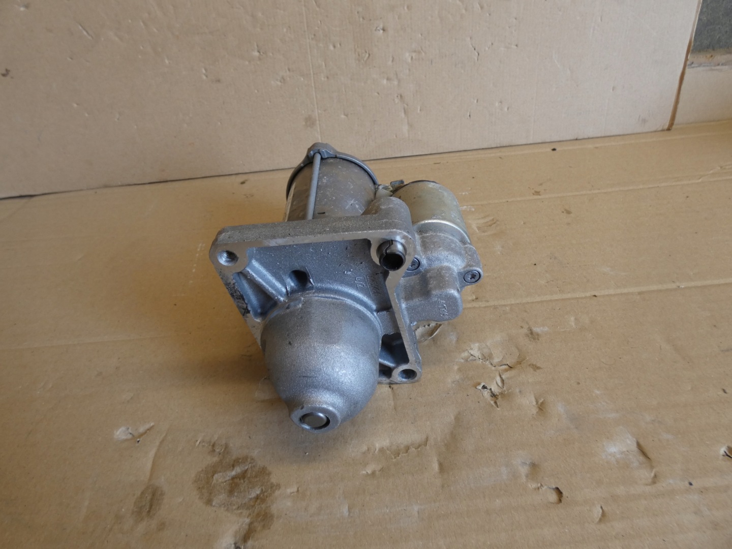 starter Peugeot 3008 III 2023r