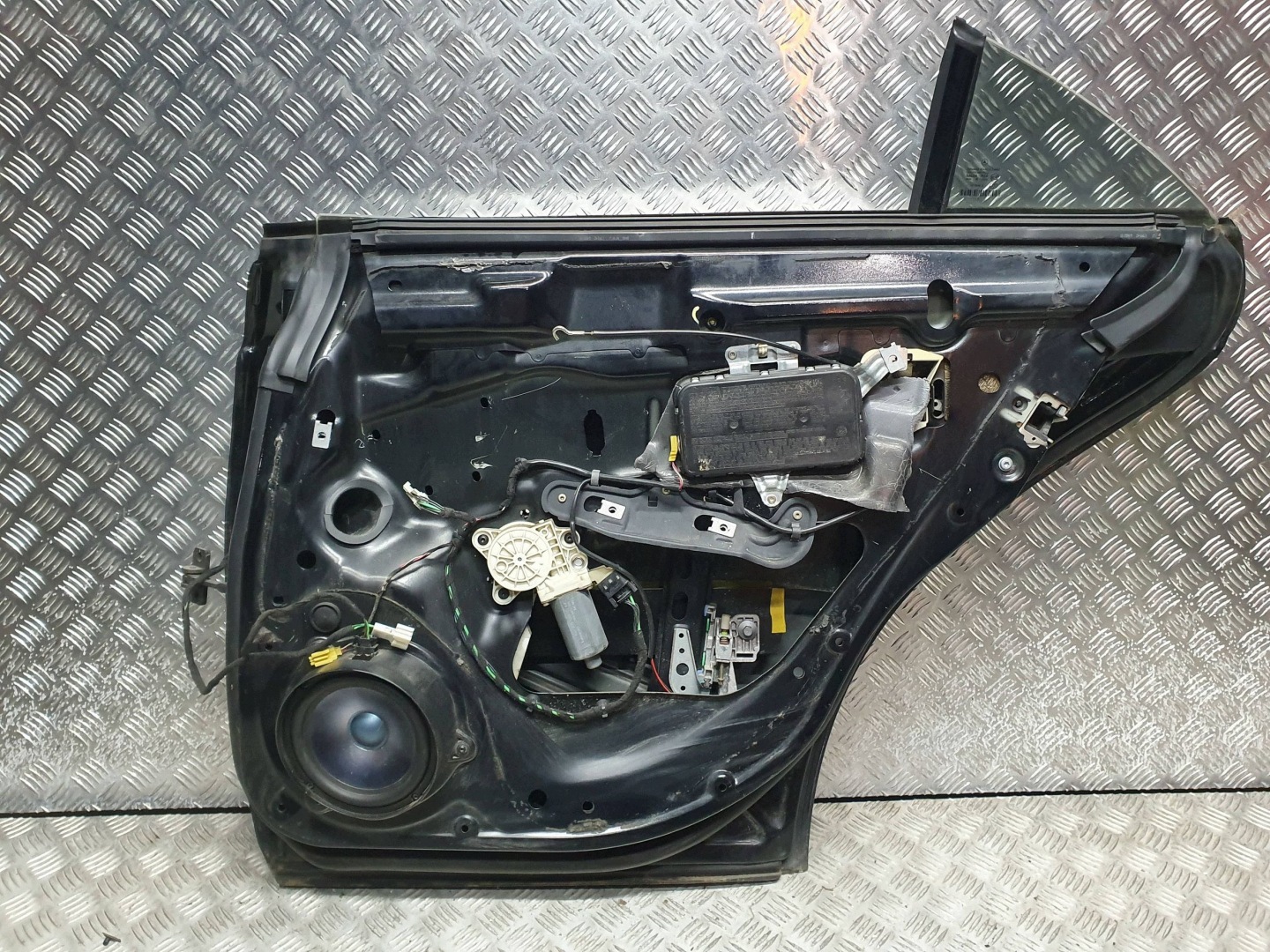door right rear part complete MERCEDES CLS W219