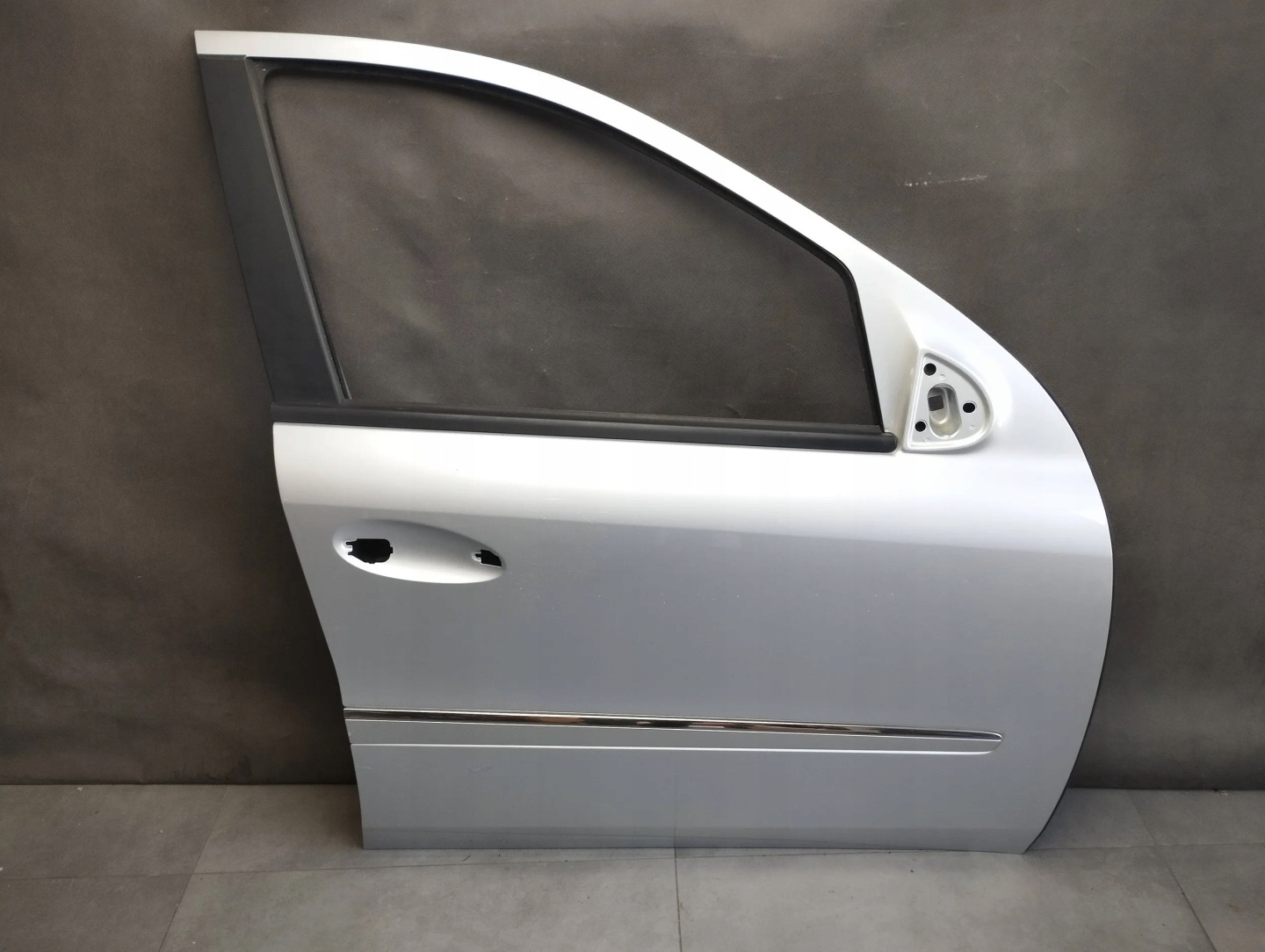 Mercedes ML W164 door right front 775