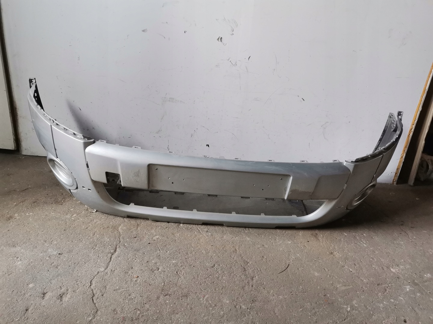 bumper front front PEUGEOT PARTNER BERLINGO 3 III 08-12rok 9682966577