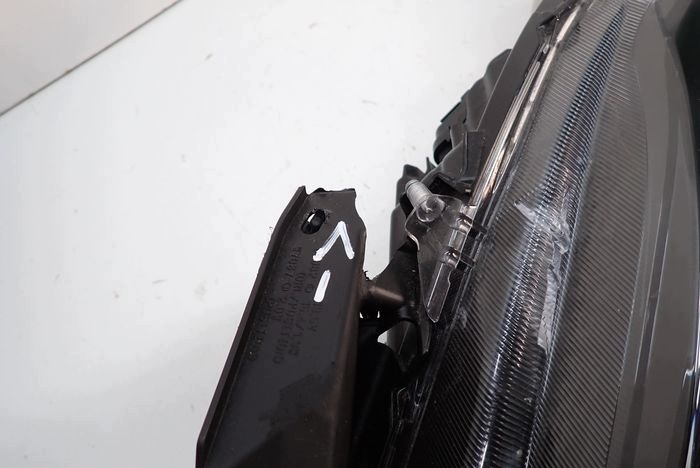 SUZUKI SWIFT MK9 FULL LED 14- reflektor left light left