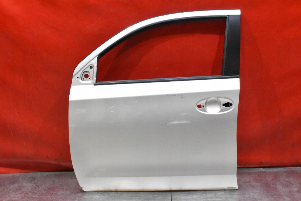 door left front front silver TOYOTA URBAN CRUISER 08-14