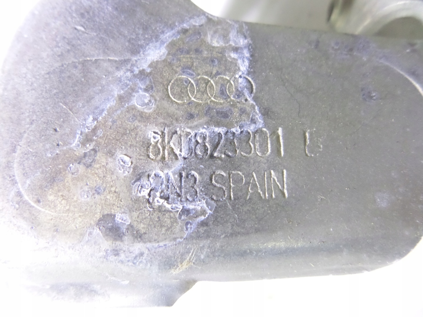 hinge bonnets pokrywy of the engine left AUDI A4 B8 07