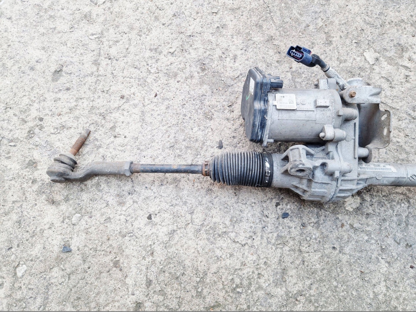 servo control FORD MONDEO MK5 right hand drive FG9C3D070BC