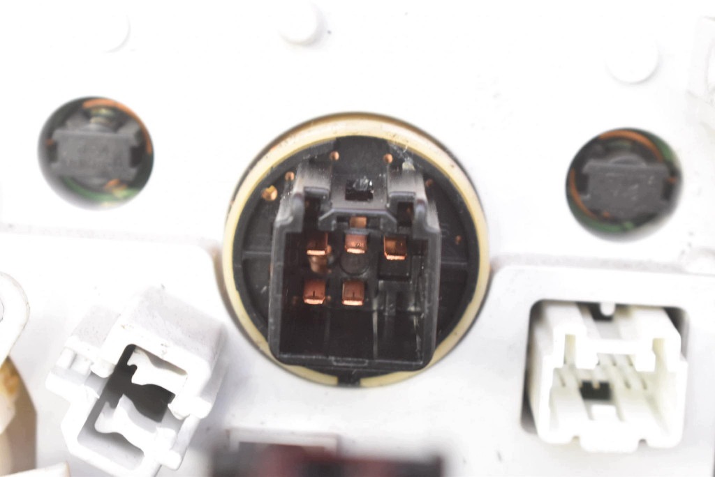 control panel air conditioning devices KLIMY UDF71 MAZDA 2 II DE 07-10