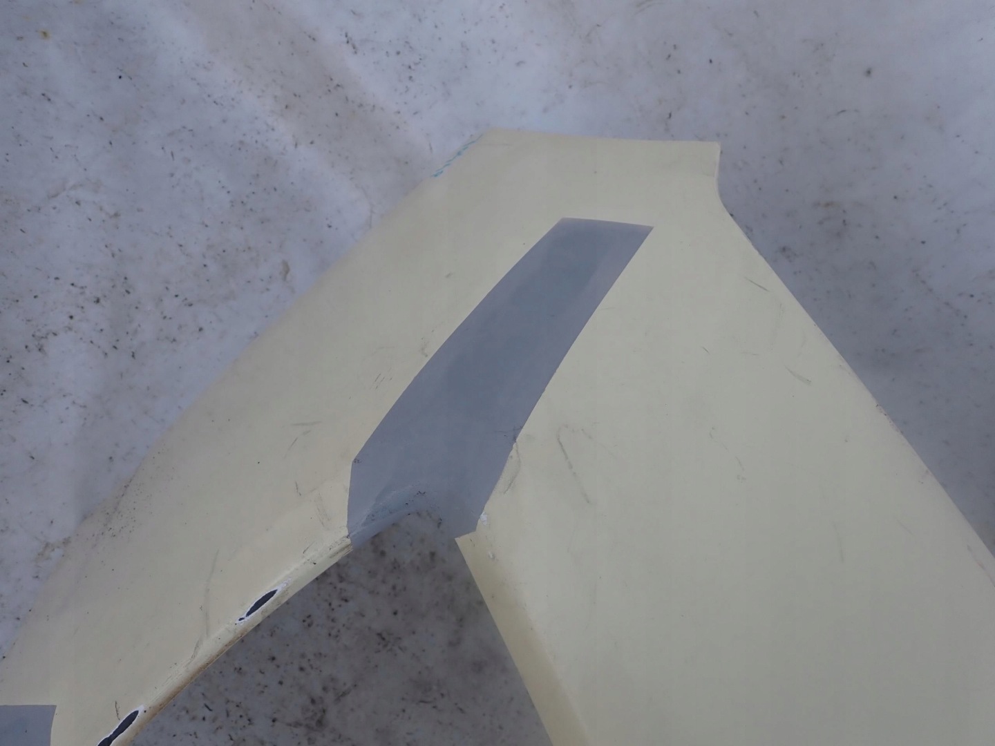 TOYOTA PRIUS III LIFT 12- bumper front front